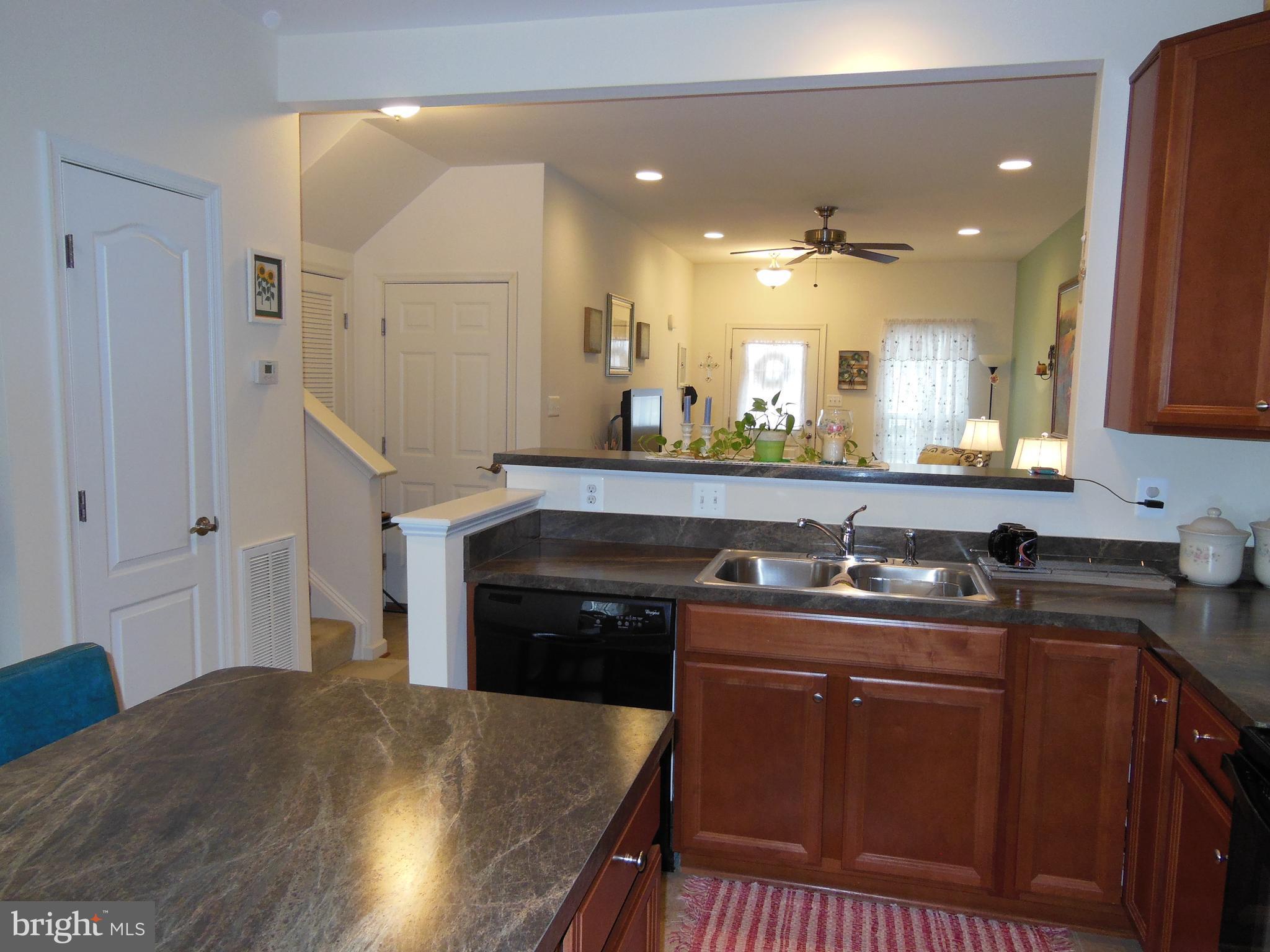 122 Ran Rue Drive Martinsburg, WV 25403 - Photo 7 of 30 Kitchen