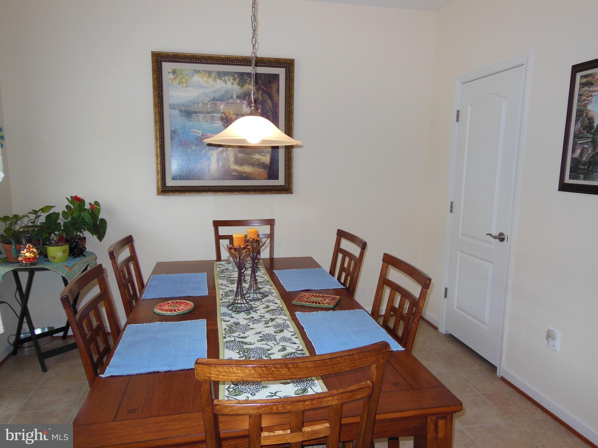 122 Ran Rue Drive Martinsburg, WV 25403 - Photo 10 of 30 Dining Room