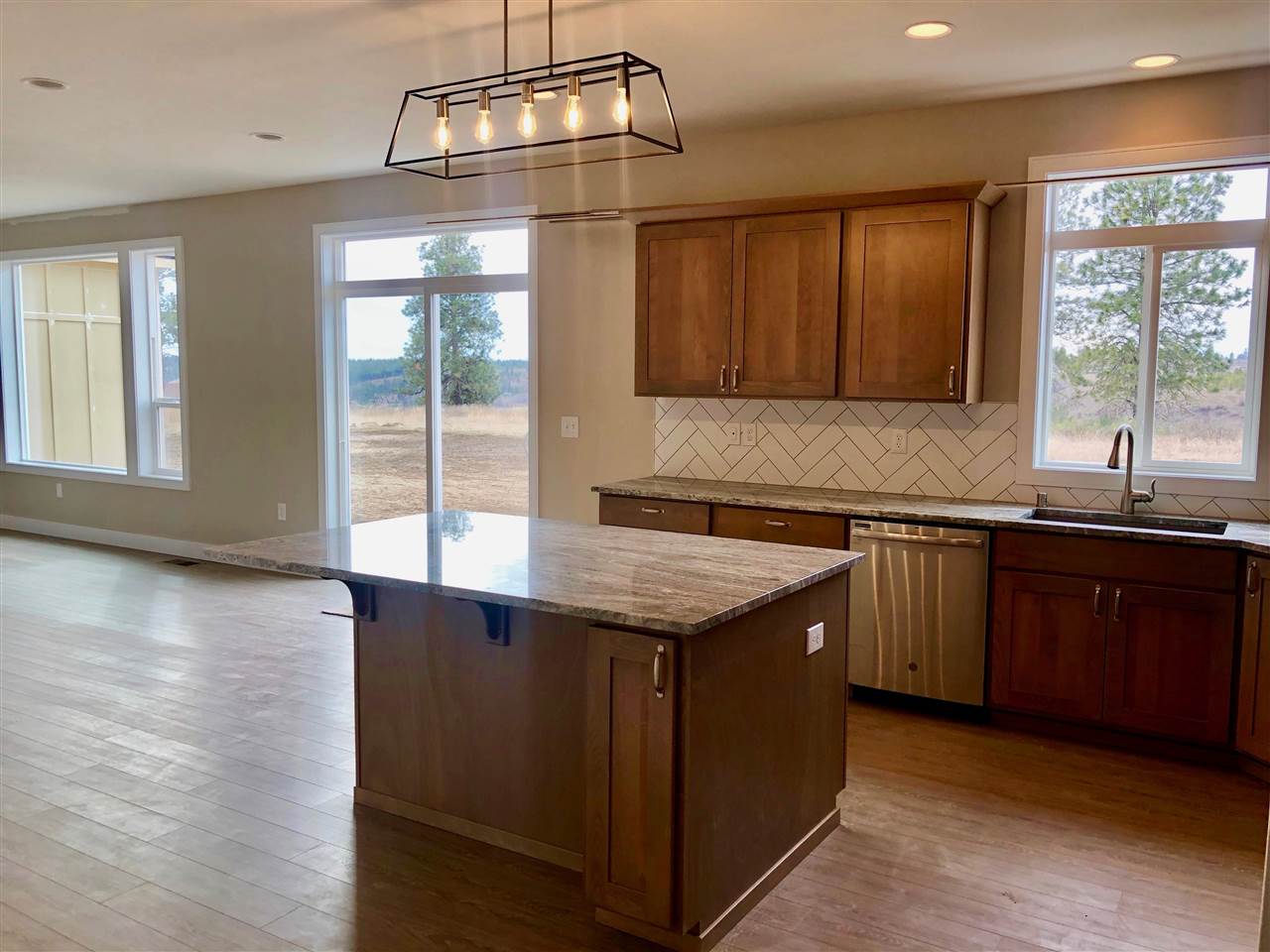 615 North Dover Road Medical Lake, WA 99022 - Photo 3 of 20 Gallery Image 3