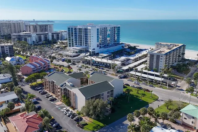 $500,000 | 845 Benjamin Franklin Drive, Unit 104, Sarasota, FL 34236