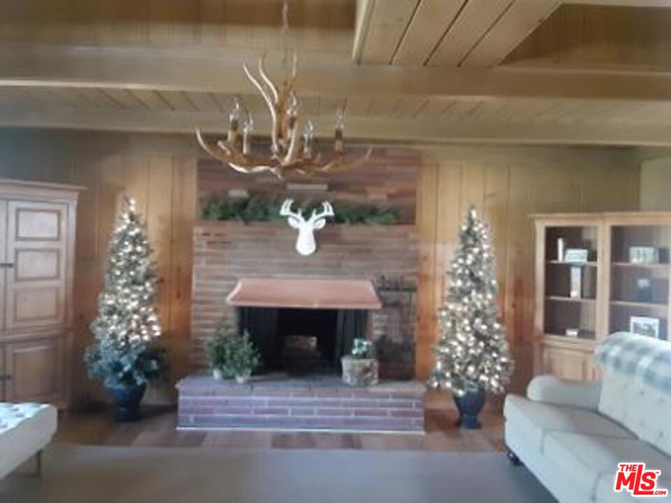 857 Lark Road Wrightwood, CA 92397 - Photo 17 of 43 Gallery Image 17