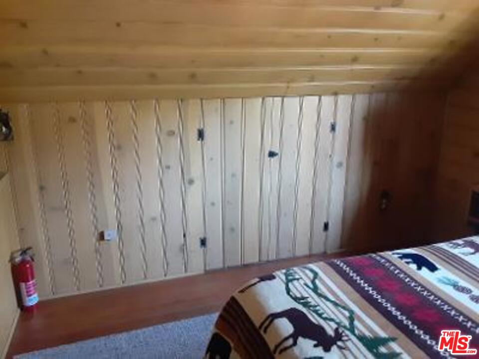 857 Lark Road Wrightwood, CA 92397 - Photo 25 of 43 Gallery Image 25