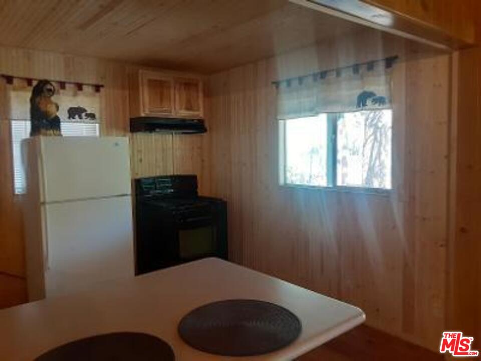 857 Lark Road Wrightwood, CA 92397 - Photo 43 of 43 Gallery Image 43