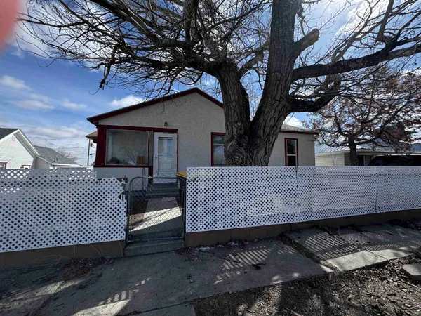 $245,000 | 208 East Pine Street, Rawlins, WY 82301