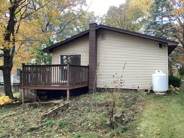$160,000 | 313 Eastland Drive, Leroy, MI 49655