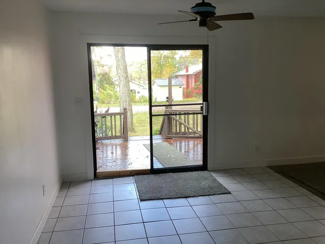 $160,000 | 313 Eastland Drive, Leroy, MI 49655