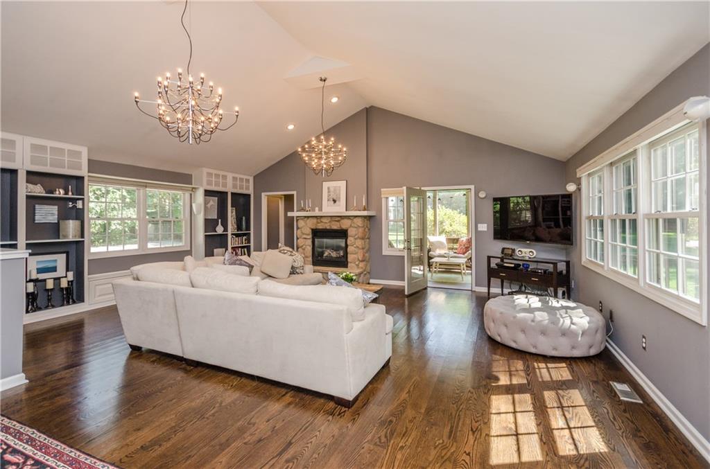 7995 Evanston Road Indianapolis, IN 46240 - Photo 2 of 24 Gallery Image 2
