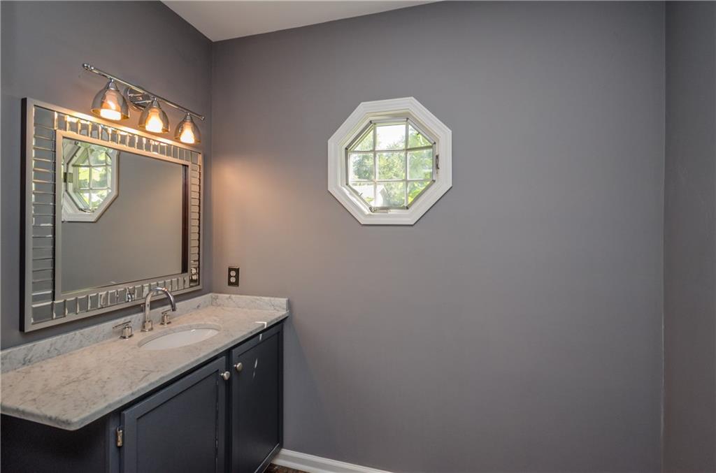 7995 Evanston Road Indianapolis, IN 46240 - Photo 17 of 24 Gallery Image 17