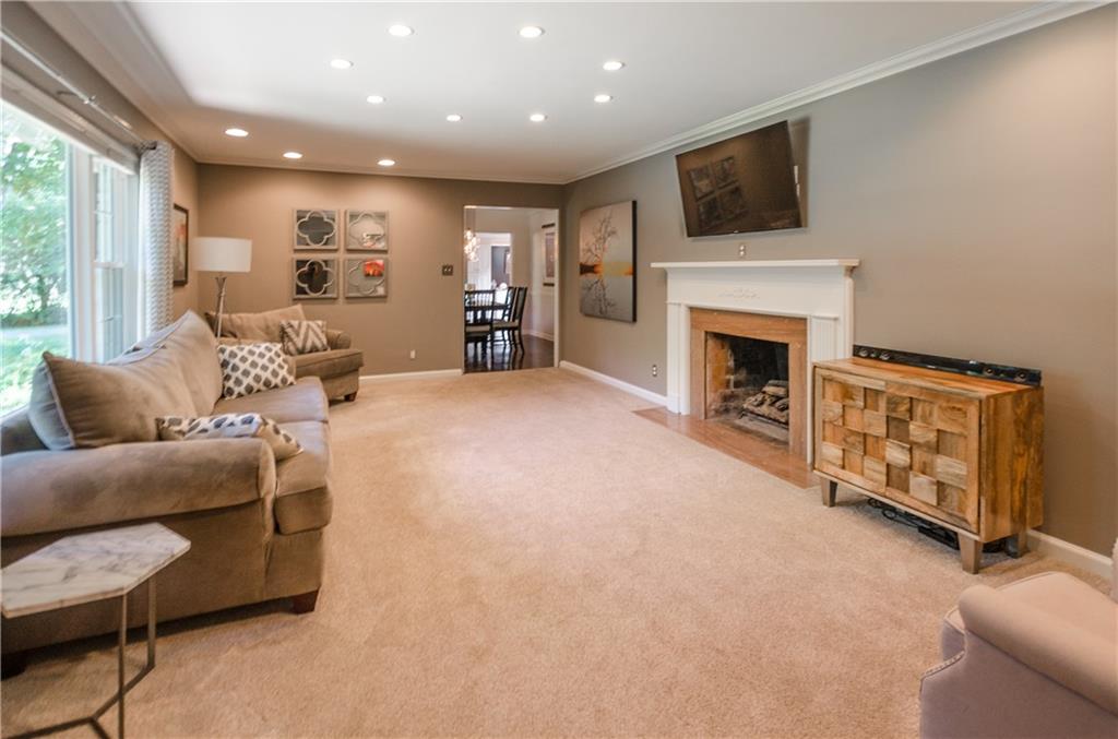 7995 Evanston Road Indianapolis, IN 46240 - Photo 8 of 24 Gallery Image 8