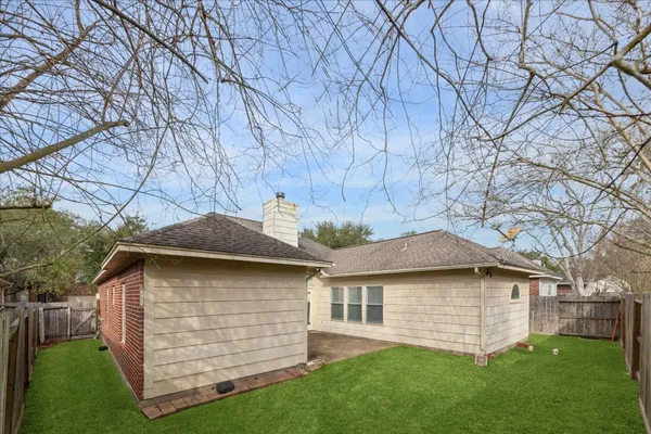 $2,200 | 119 Lissa Lane, Sugar Land, TX 77479