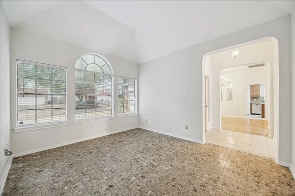 $2,200 | 119 Lissa Lane, Sugar Land, TX 77479