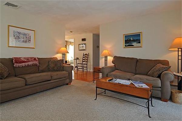 17 John Road Peabody, MA 01960 - Photo 16 of 28 Gallery Image 16