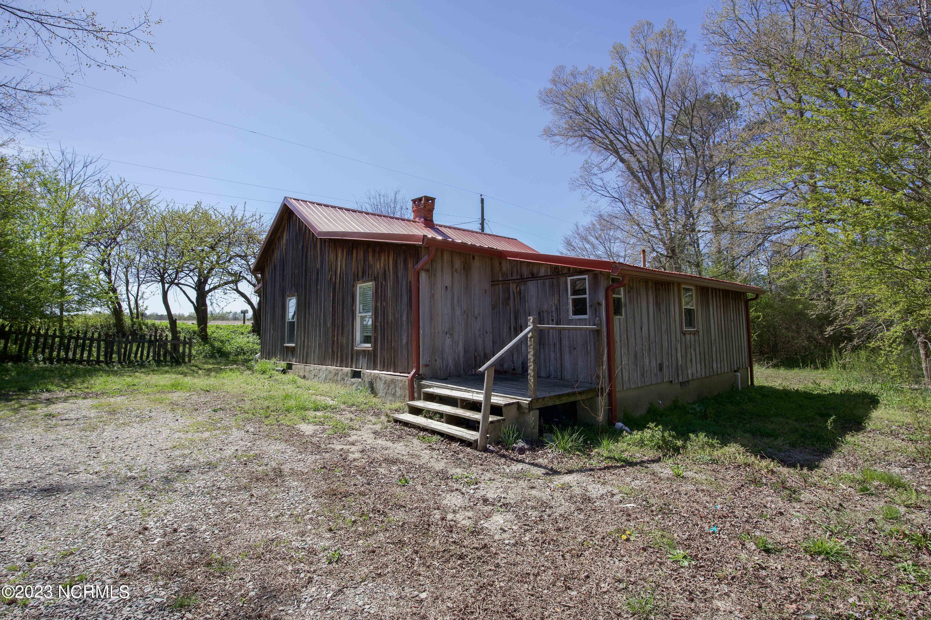 1828 Highway 24 Cameron, NC 28326 - Photo 16 of 30 1828 NC Hwy 24-27-31