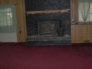 4025 Blue Bush Road Monroe, MI 48162 - Photo 3 of 6 349231-2.JPG
