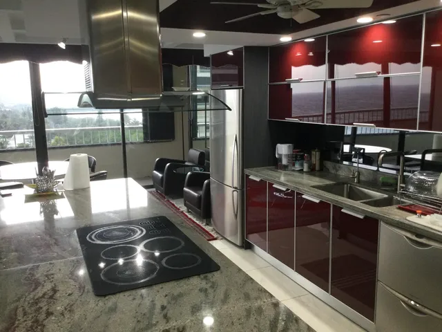 $3,800 | 5280 North Ocean Drive, Unit 5A, Singer Island, FL 33404