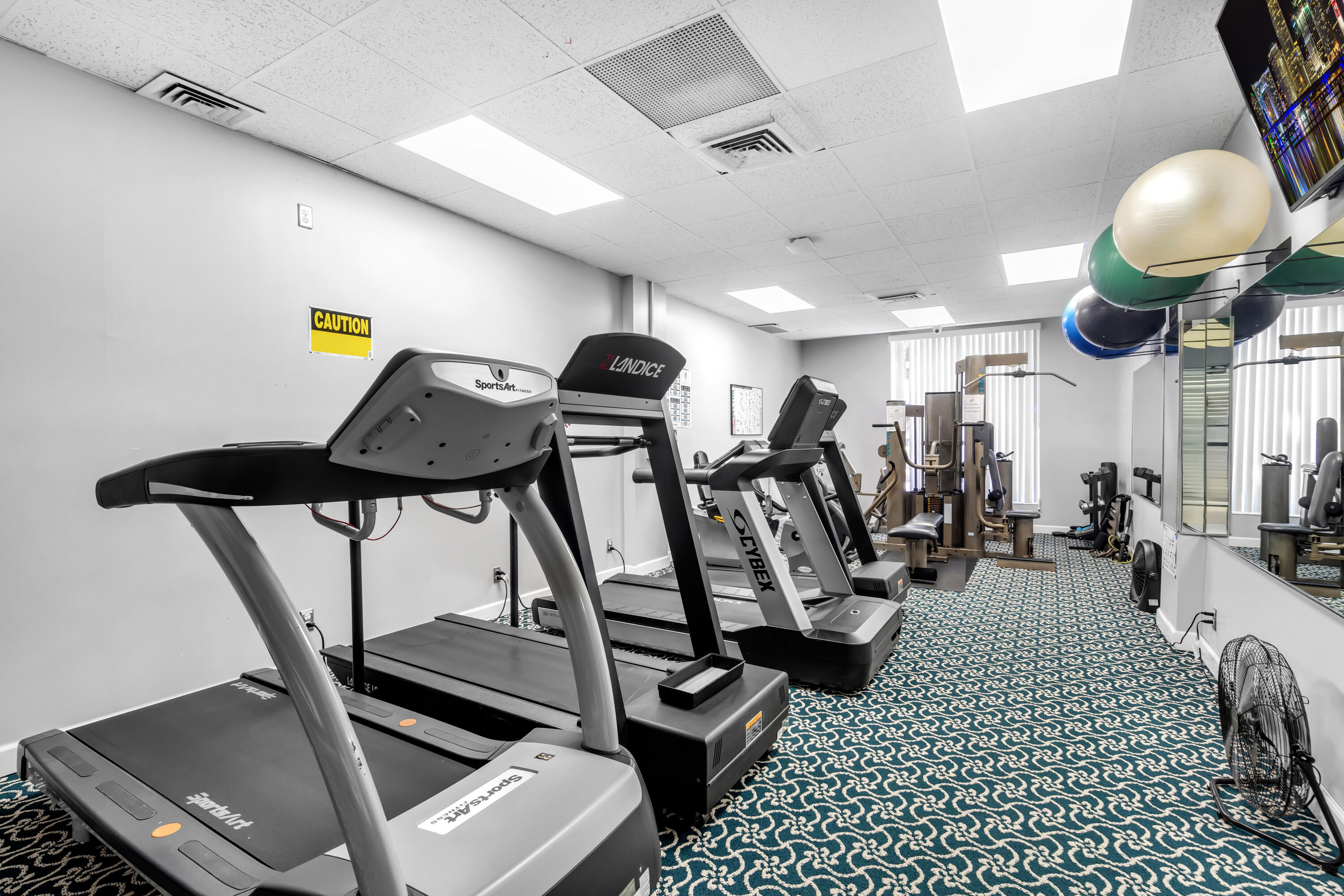 2851 South Ocean Boulevard, Unit 86 Boca Raton, FL 33432 - Photo 18 of 25 2851socean-48