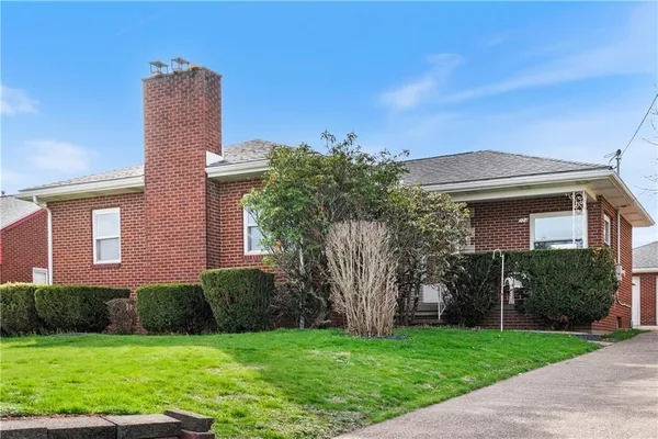 $285,000 | 224 Eastern Drive, Lower Burrell, PA 15068