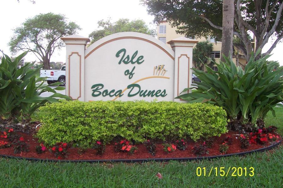 9273 Southwest 8th Street, Unit 205 Boca Raton, FL 33428 - Photo 14 of 16 BOCA GARDENS