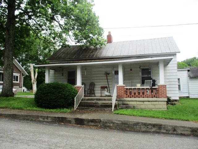 110 Taylor Street Butler, KY 41006 - Photo 1 of 29 Gallery Image 1