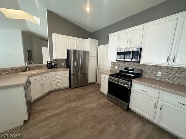 $3,500 | 9886 Masked Duck Avenue, Las Vegas, NV 89117