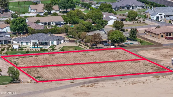 $625,000 | Xxx East Queen Creek Road, Gilbert, AZ 85298