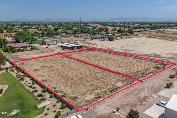 $625,000 | Xxx East Queen Creek Road, Gilbert, AZ 85298