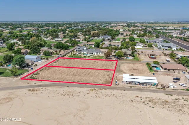 $649,999 | Xxx East Queen Creek Road, Gilbert, AZ 85298