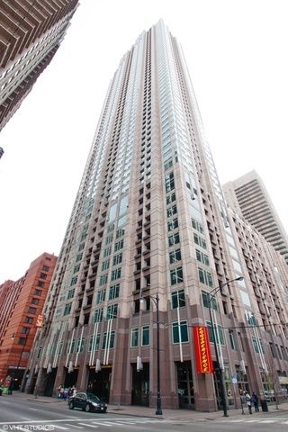$14,500 | 33 West Ontario Street, Unit P9N2, Chicago, IL 60654
