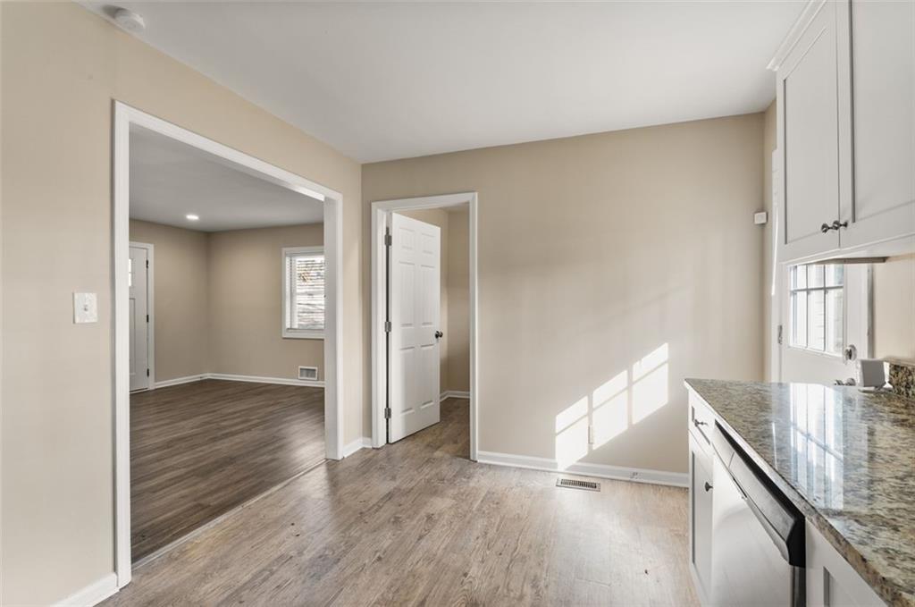 3645 Larkspur Terrace Decatur, GA 30032 - Photo 11 of 27