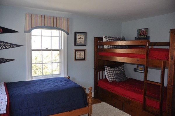 47 Martin Road Wellesley, MA 02481 - Photo 14 of 28