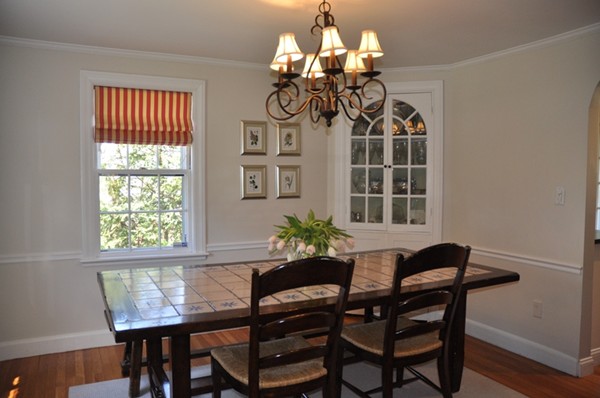 47 Martin Road Wellesley, MA 02481 - Photo 7 of 28