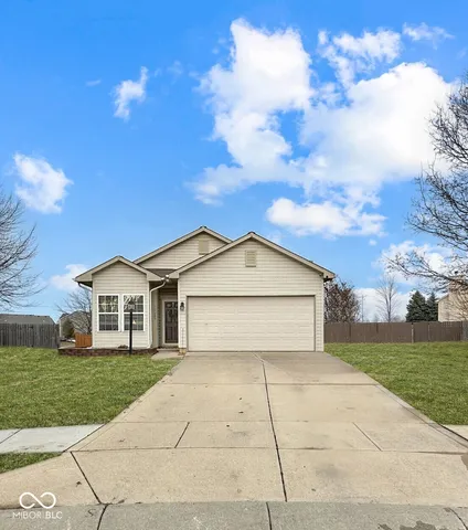 $289,900 | 15597 Outside Trail, Noblesville, IN 46060