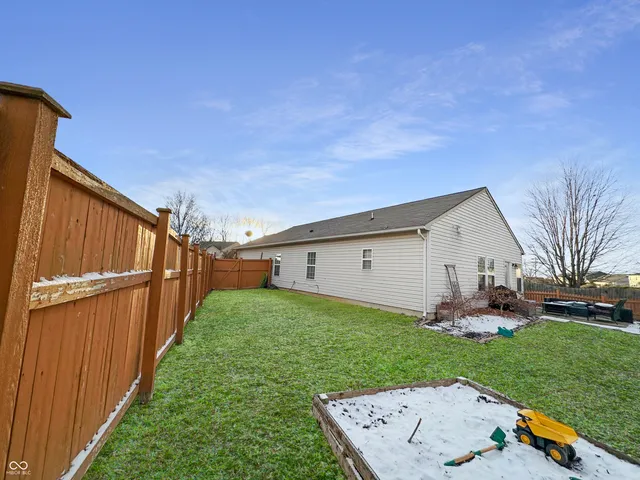 $289,900 | 15597 Outside Trail, Noblesville, IN 46060