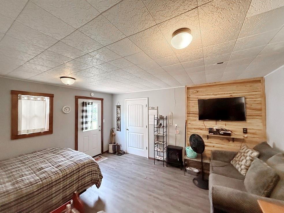 5125 Southwest 815 Road El Dorado Springs, MO 64744 - Photo 20 of 48