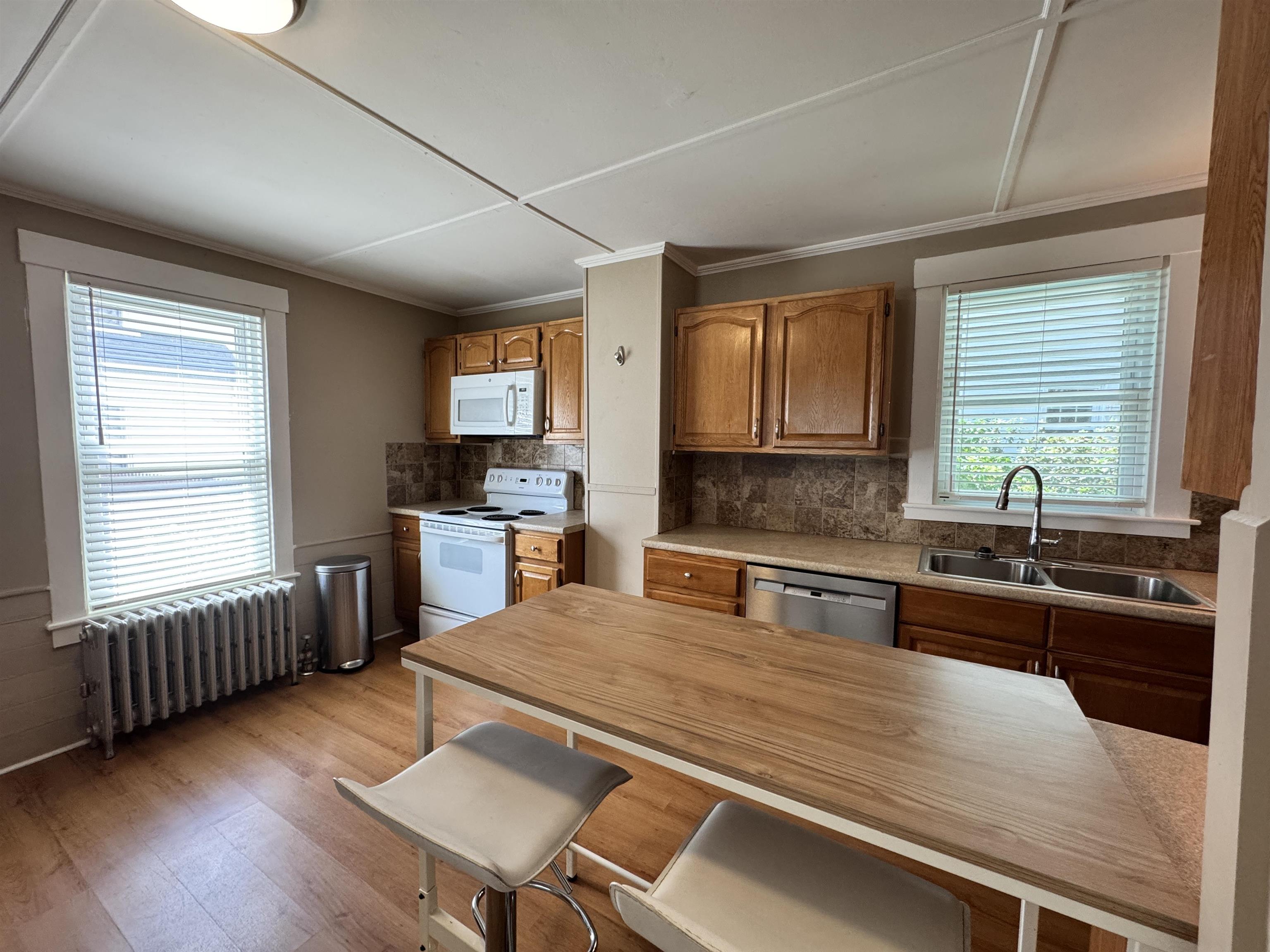 90 Centre Street Concord, NH 03301 - Photo 7 of 33