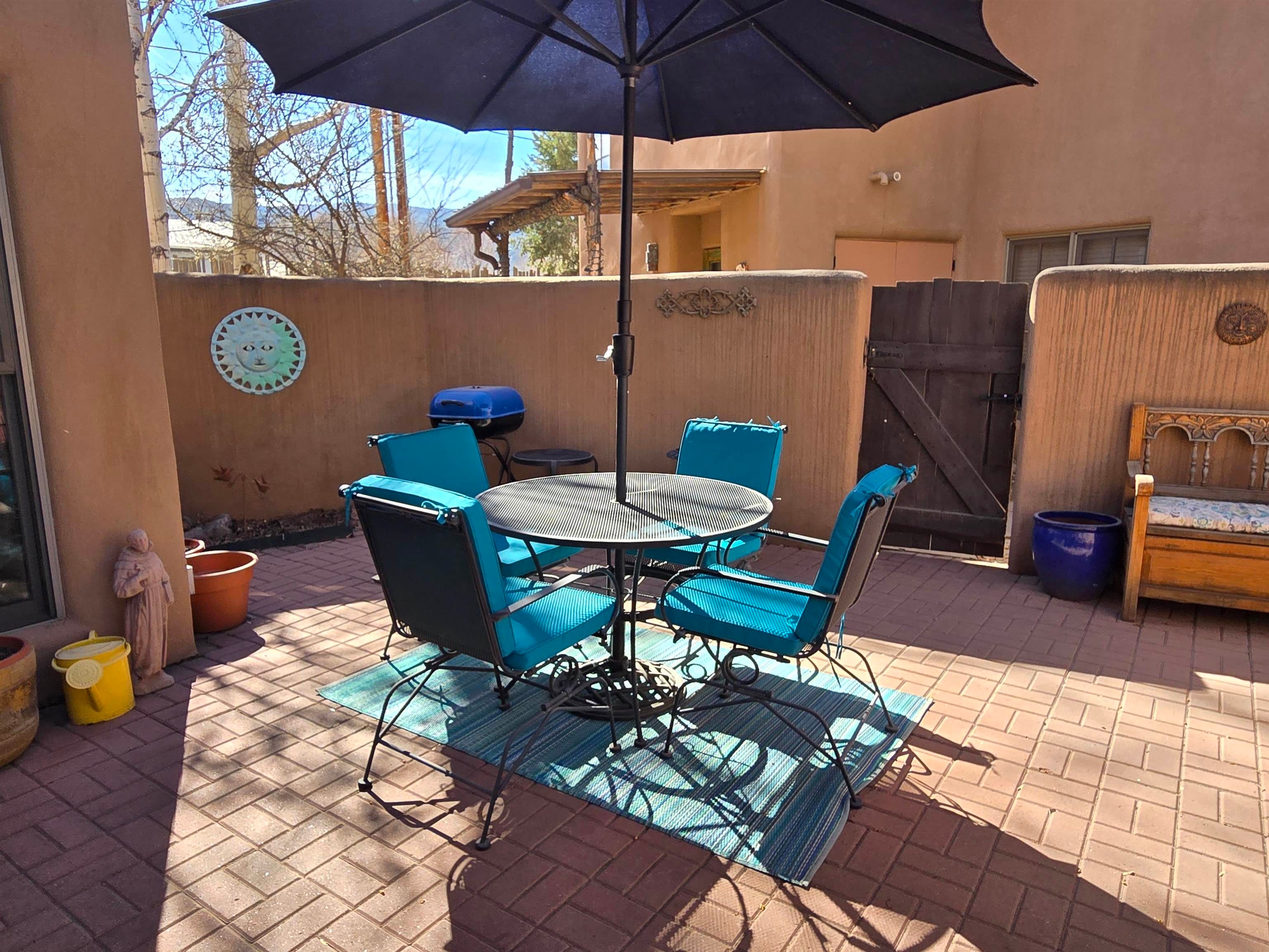 415 Kit Carson Road, Unit 6 Taos, NM 87571 - Photo 21 of 47 Gallery Image 21