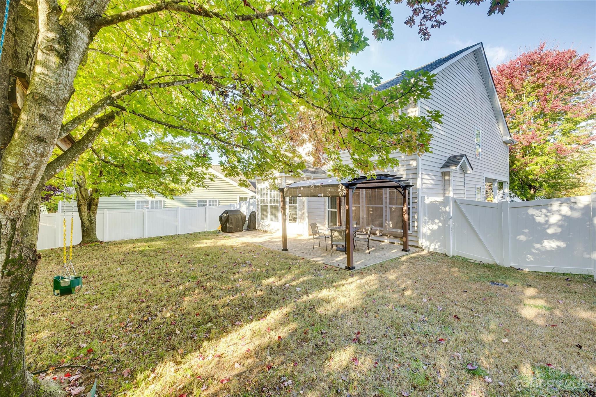 533 Marblewood Court Fort Mill, SC 29708 - Photo 28 of 36 Gallery Image 28