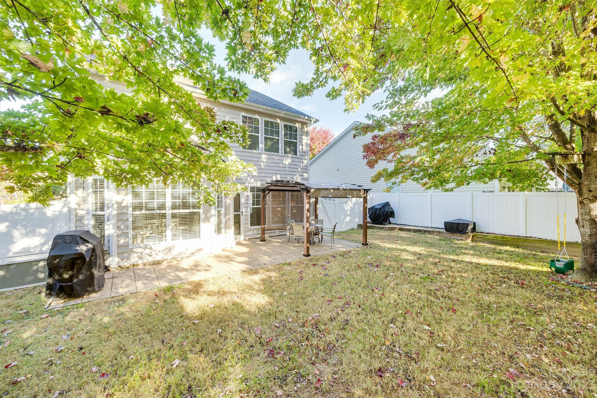 533 Marblewood Court Fort Mill, SC 29708 - Photo 29 of 36 Gallery Image 29