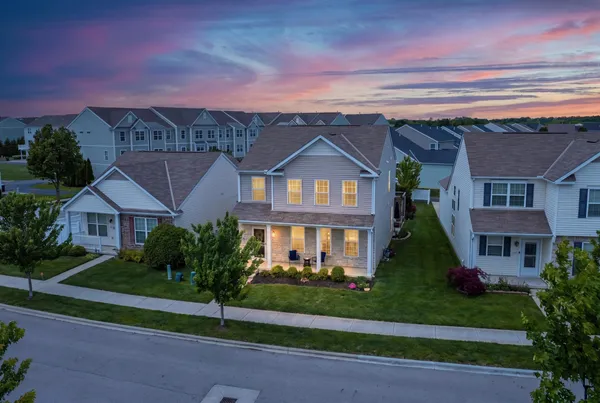 $427,000 | 5850 Passage Creek Drive, Dublin, OH 43016