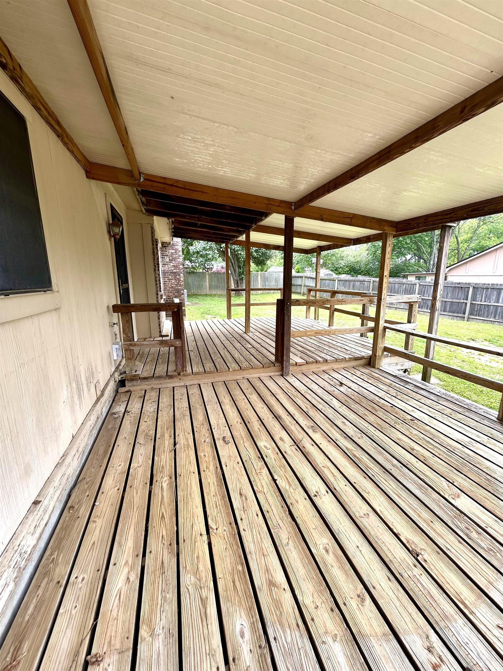 3257 Altruria Road Bartlett, TN 38134 - Photo 22 of 27 View of wooden deck