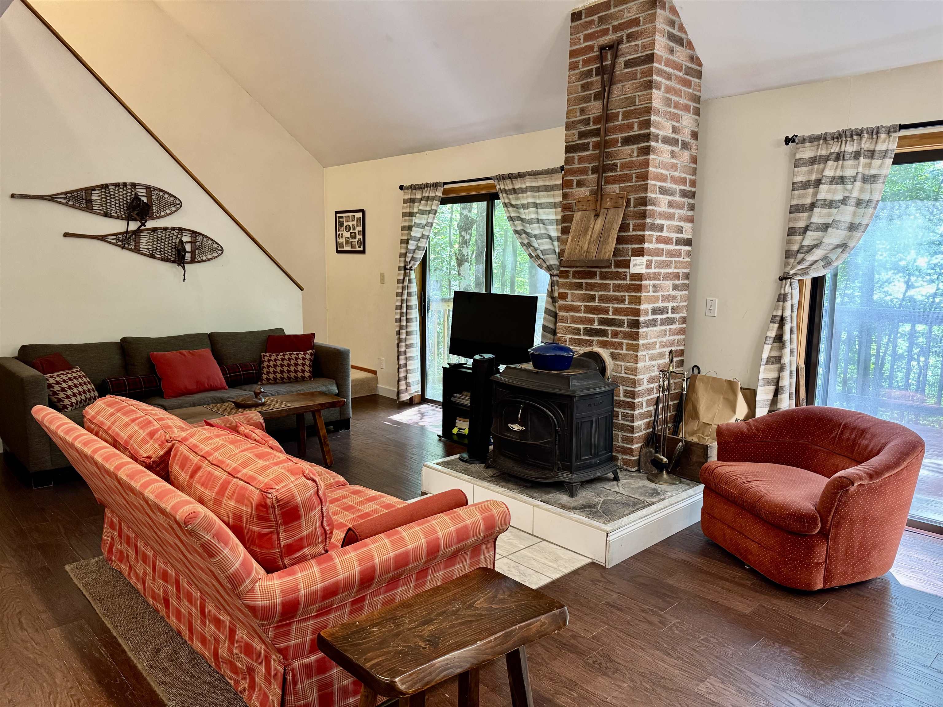 41 Pine Hill Road Ludlow, VT 05149 - Photo 4 of 19 Gallery Image 4