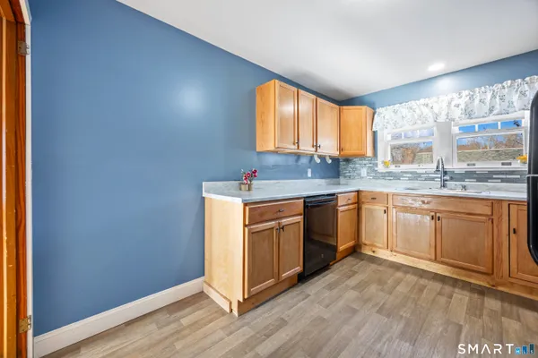 $1,600 | 120 Patterson Street, Torrington, CT 06790
