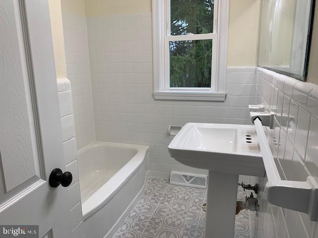 321 Olga Road Wilmington, DE 19805 - Photo 7 of 12 Gallery Image 7