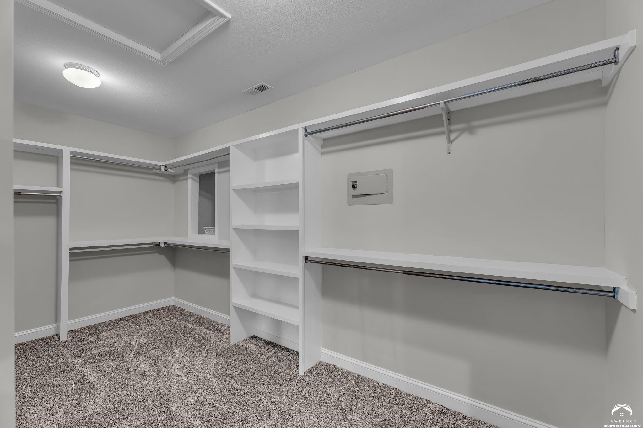1124 Dubs Court Lawrence, KS 66049 - Photo 48 of 69