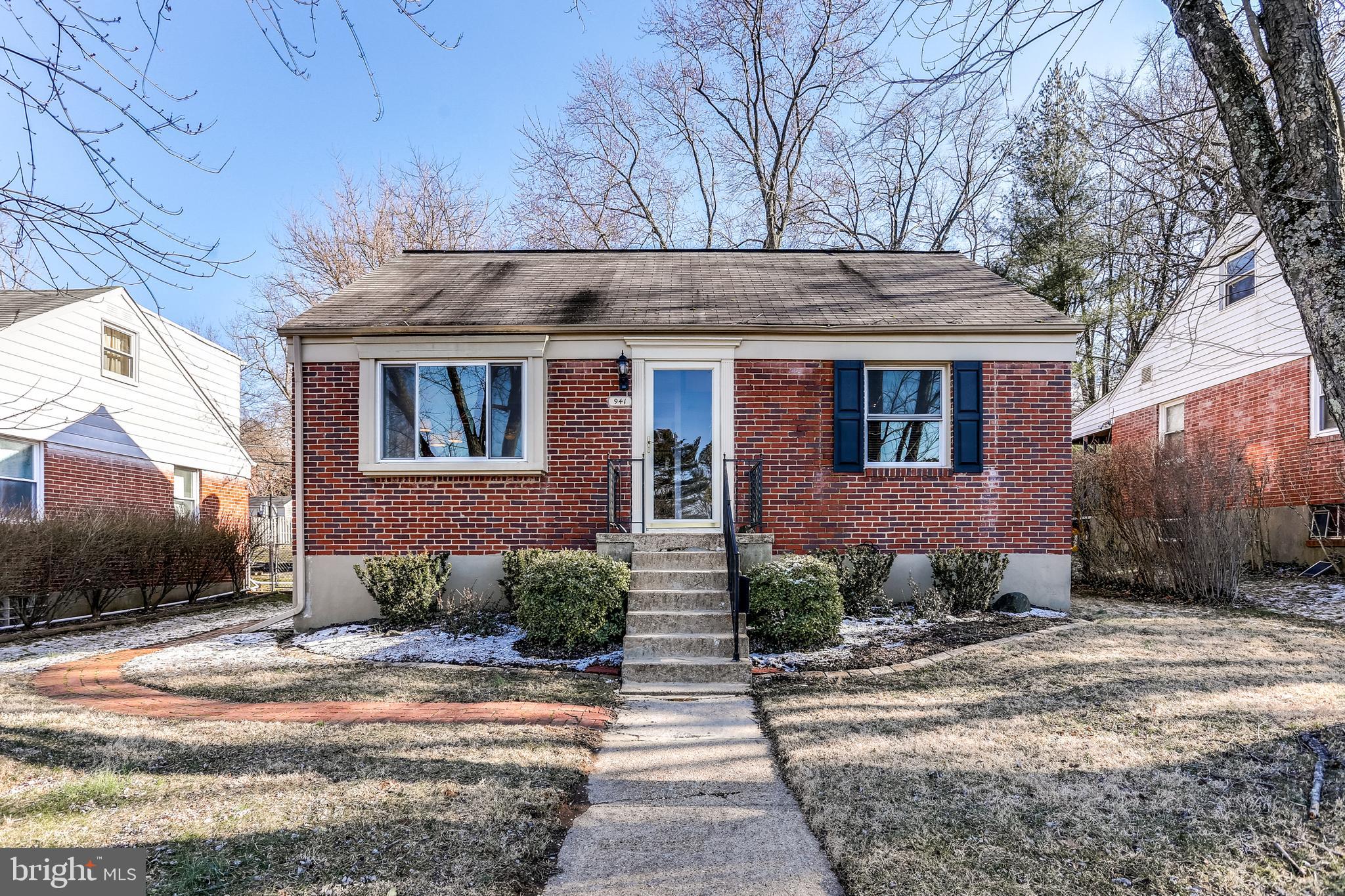 941 Olmstead Road Baltimore, MD 21208 - Photo 2 of 43