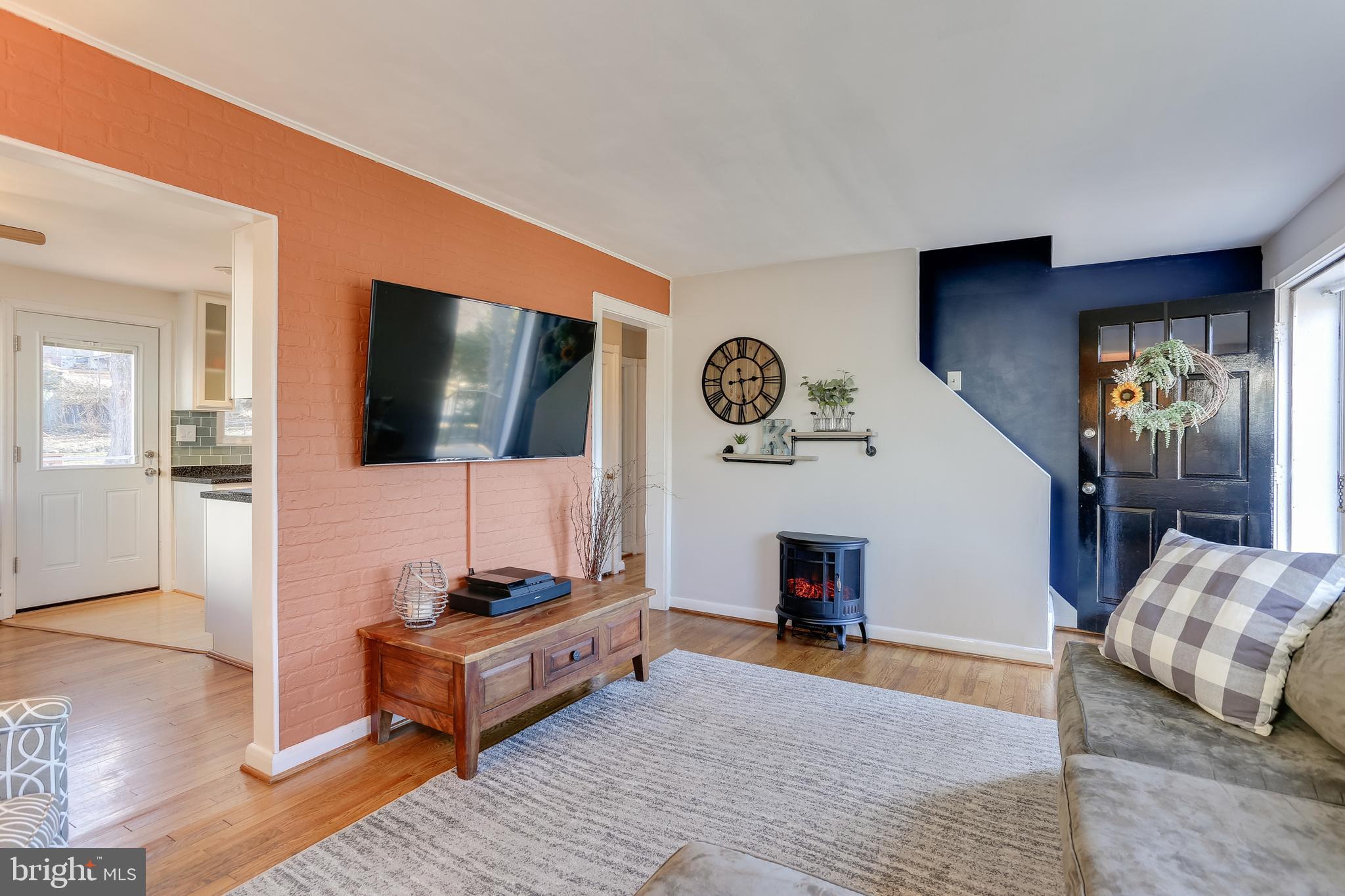 941 Olmstead Road Baltimore, MD 21208 - Photo 3 of 43