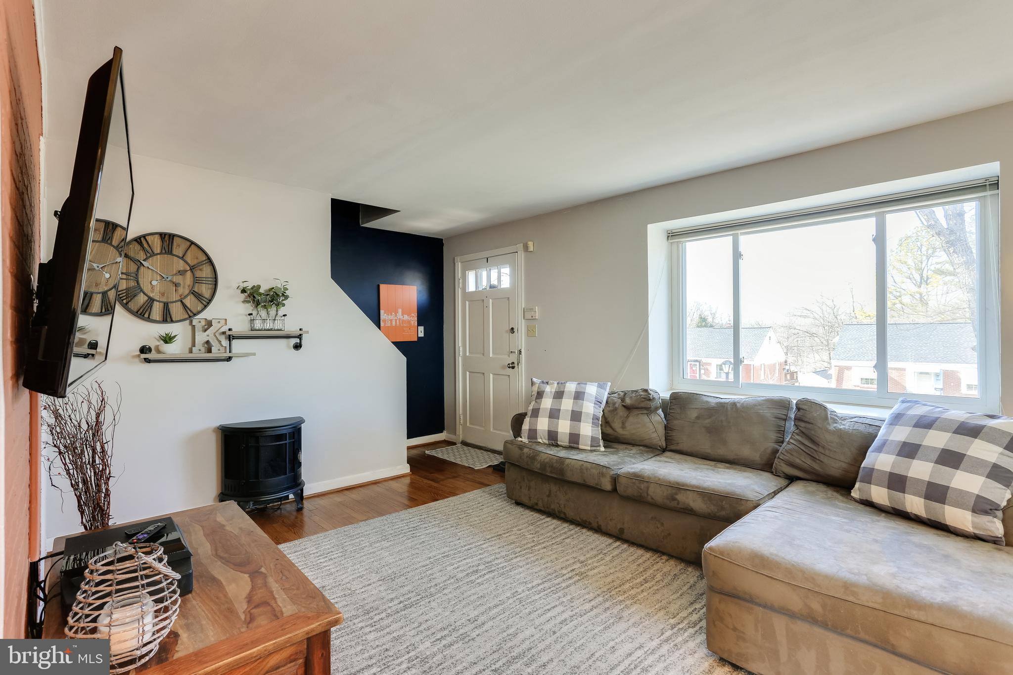 941 Olmstead Road Baltimore, MD 21208 - Photo 5 of 43
