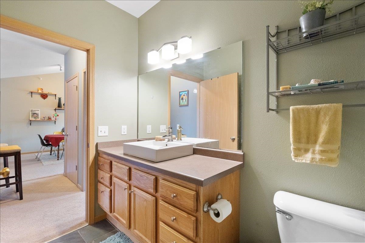 101 Metro Terrace, Unit 304 Madison, WI 53718 - Photo 22 of 37