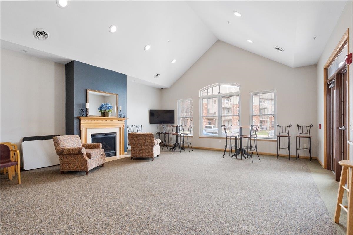 101 Metro Terrace, Unit 304 Madison, WI 53718 - Photo 9 of 37