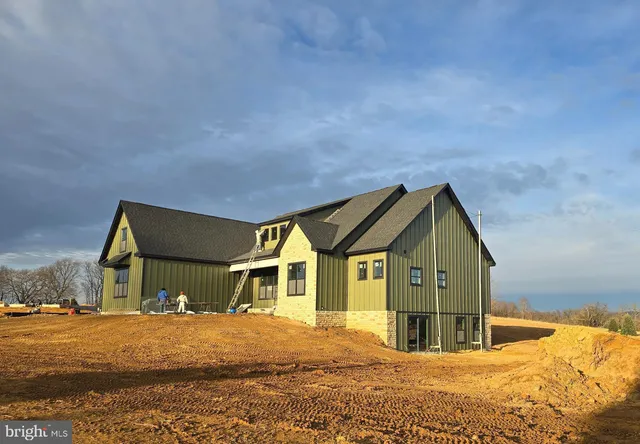 $899,999 | 11 Mistletoe Lane, Harpers Ferry, WV 25425